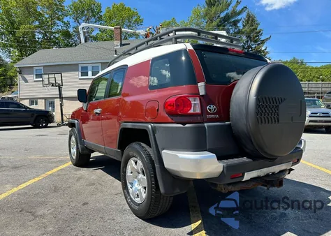 2008 Toyota Fj Cruiser z USA, uszkodzony, nr VIN JTEBU11F78K053473